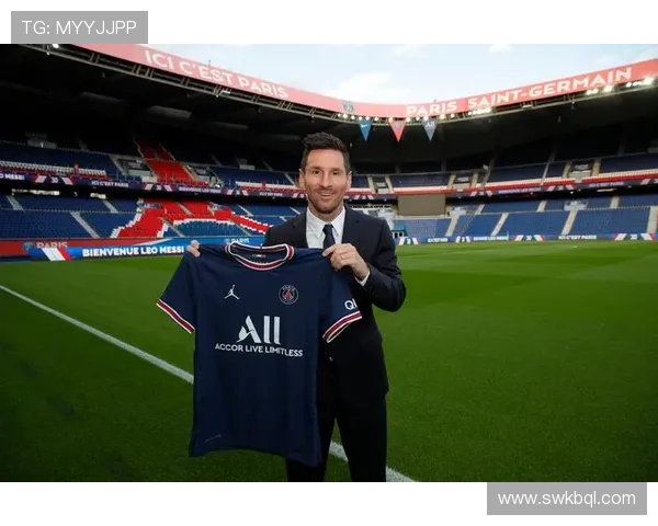 梅西传奇：从巴萨到巴黎的足球巅峰之路与无尽辉煌