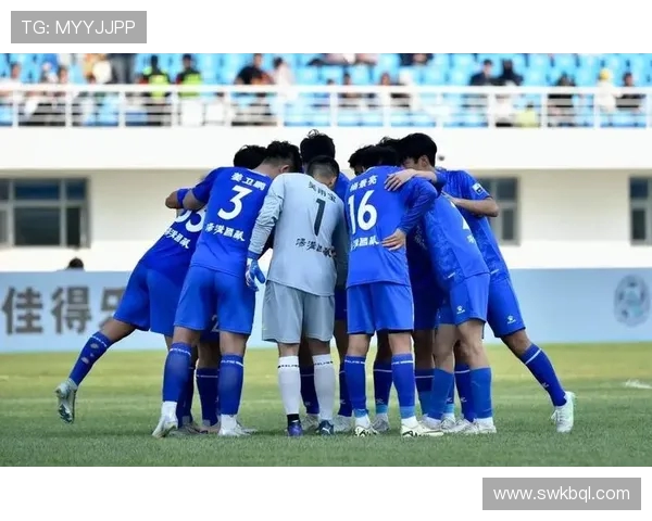 南京足球队心理素质揭秘：如何在赛场上逆风翻盘的秘密